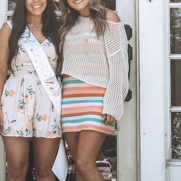 Colorful Striped dress - Picture 4 of 4